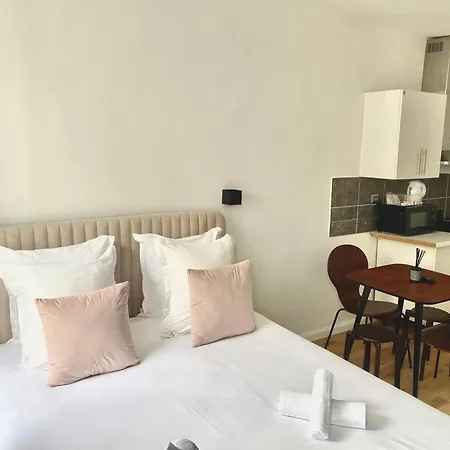 Des Halles - 3* Paris