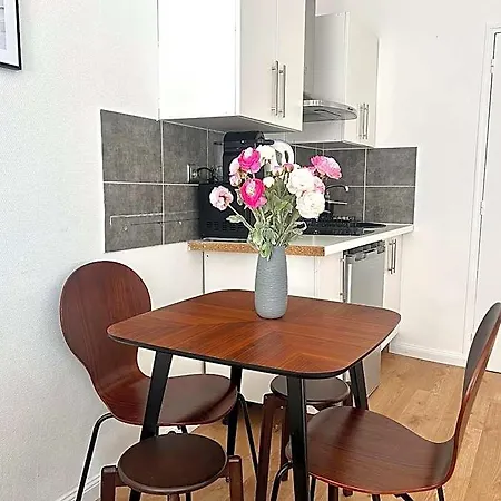 Mondetour Centre - Urban Flat 3* Paris