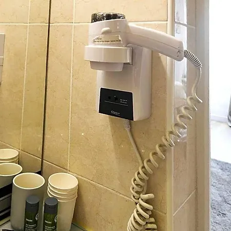 Aparthotel Mondetour Centre - Urban Flat 3*