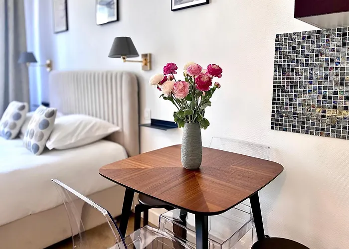 Aparthotel Mondetour Centre - Urban Flat